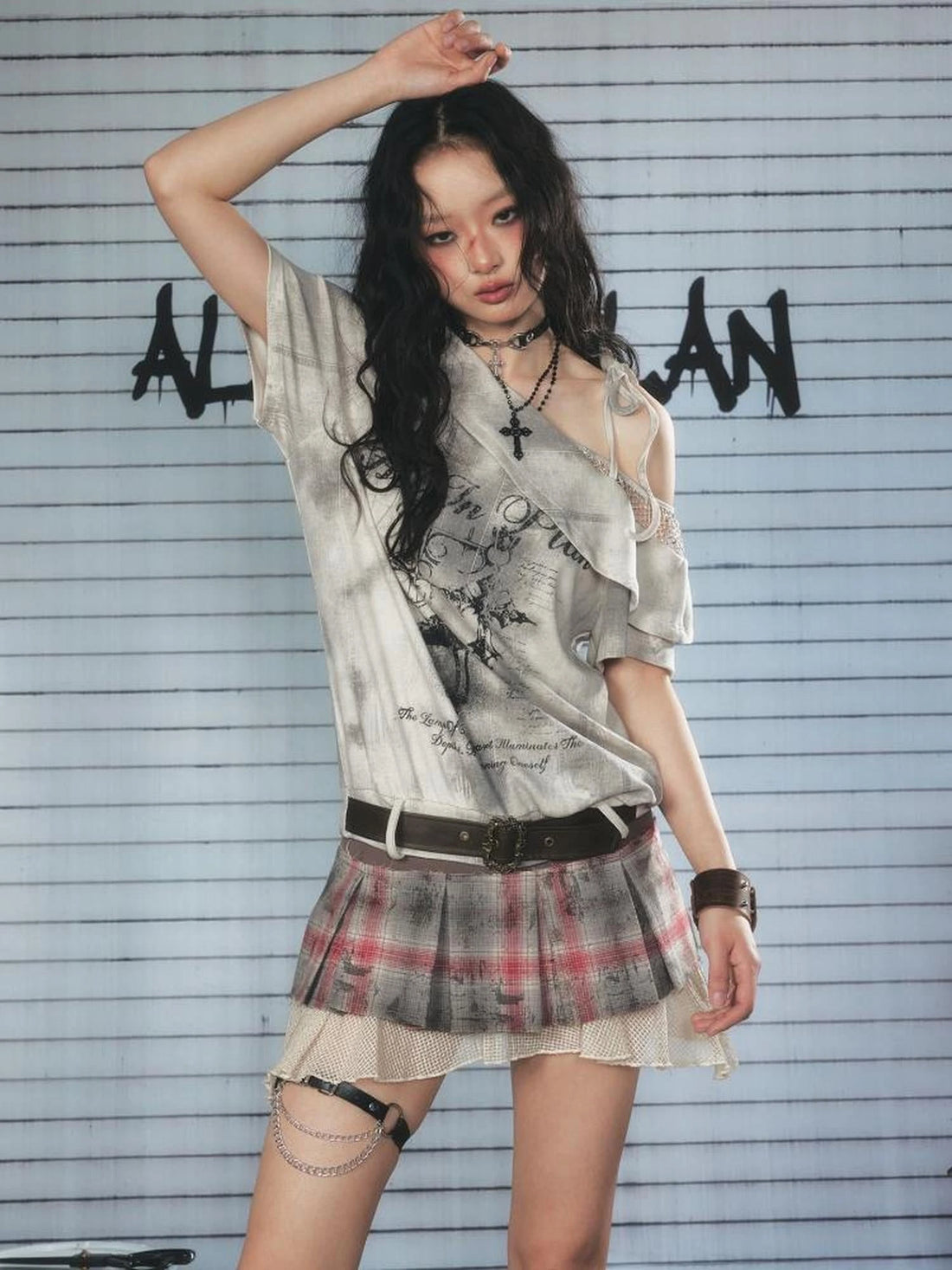 Asymmetrical Spliced Off Shoulder Tee