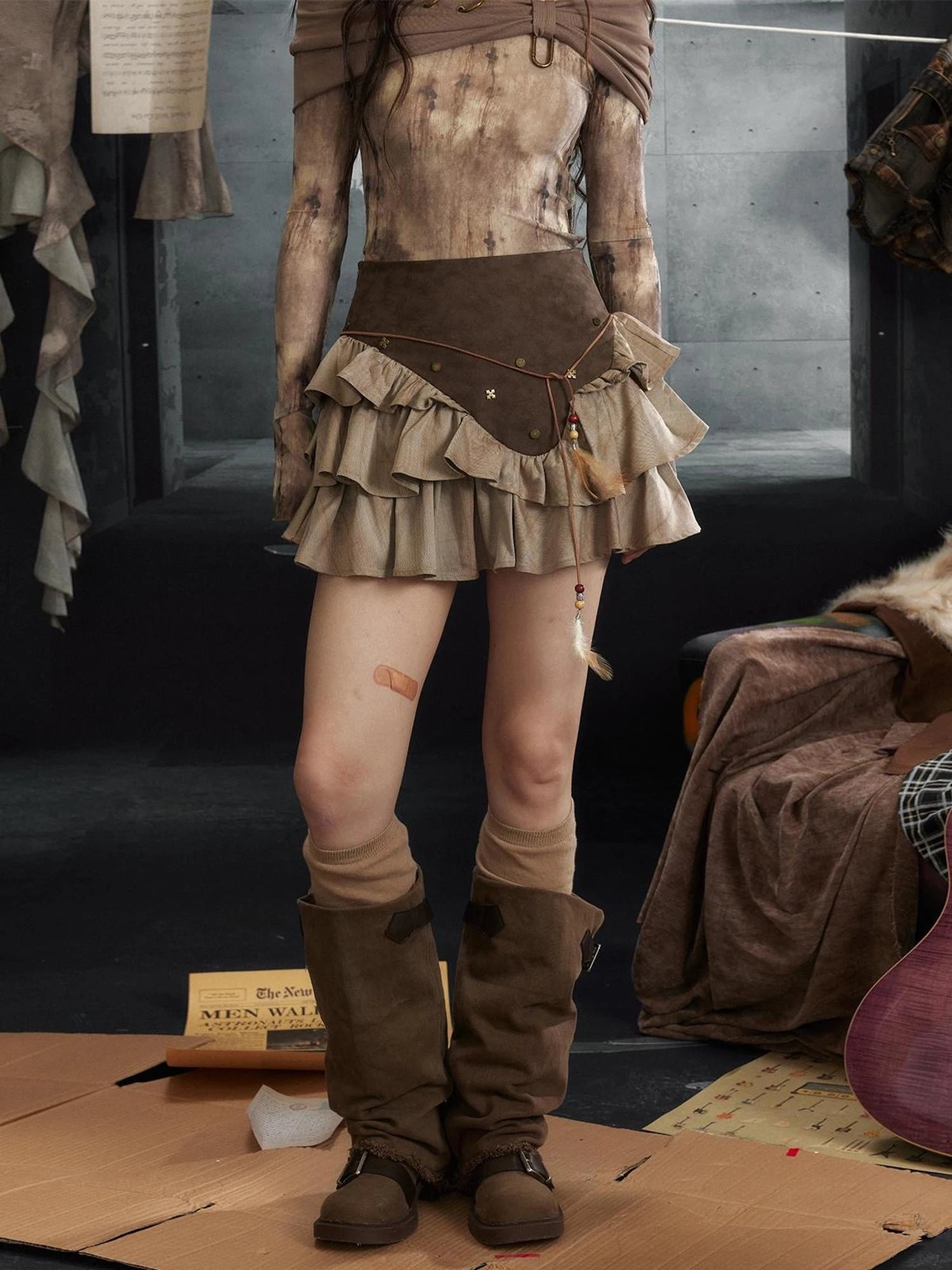 Asymmetrical Studded Leather Trim Feather Hem Rock Skirt