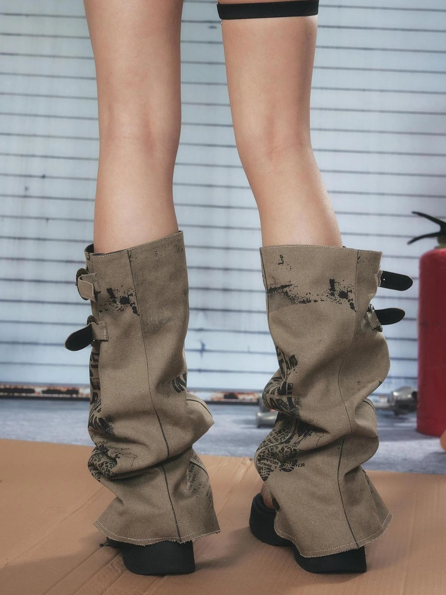 Detachable Leg Warmer Platform Flip Flops