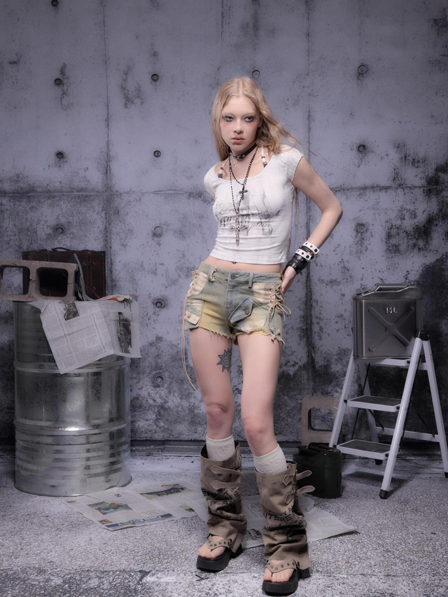 ALL iN plan Gear Bite Distressed Denim Shorts