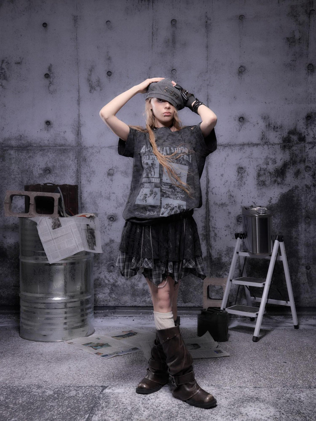 ALL iN plan Gear Bite Mesh Lace Punk Mini Skirt