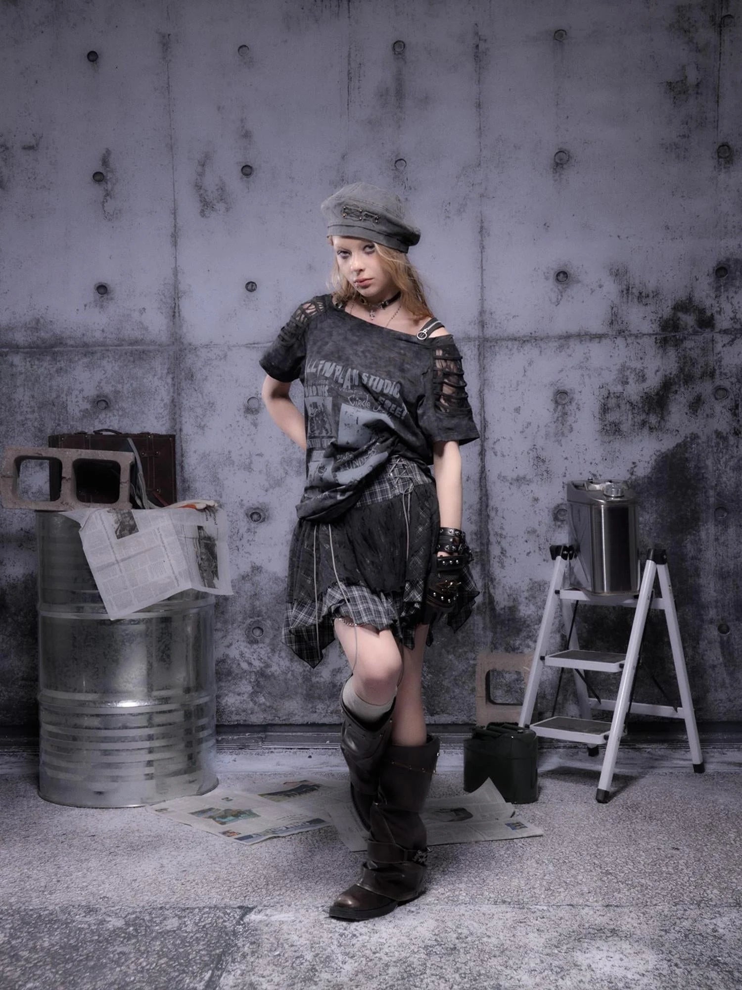 Gear Bite Mesh Lace Punk Mini Skirt