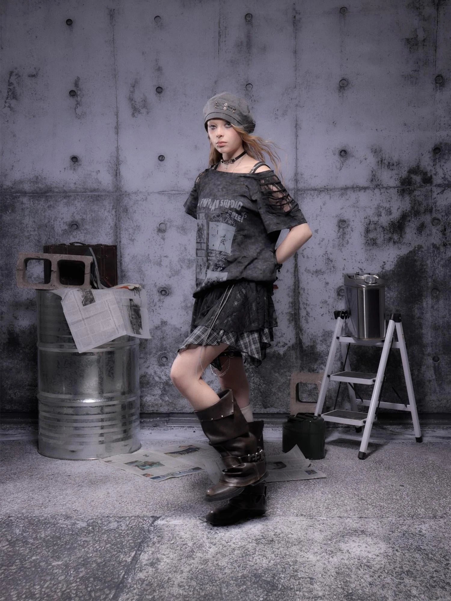 Gear Bite Mesh Lace Punk Mini Skirt