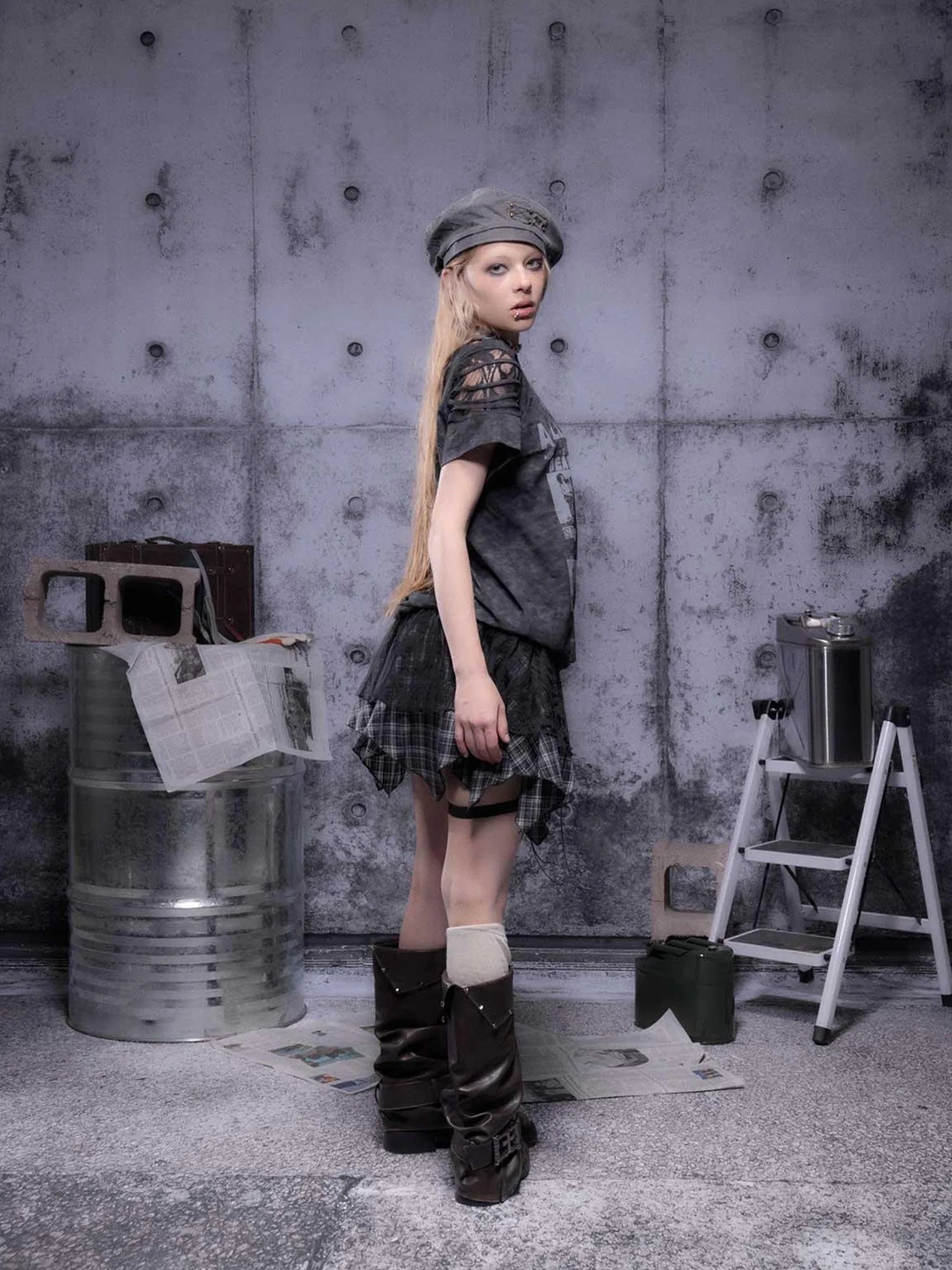 Gear Bite Mesh Lace Punk Mini Skirt