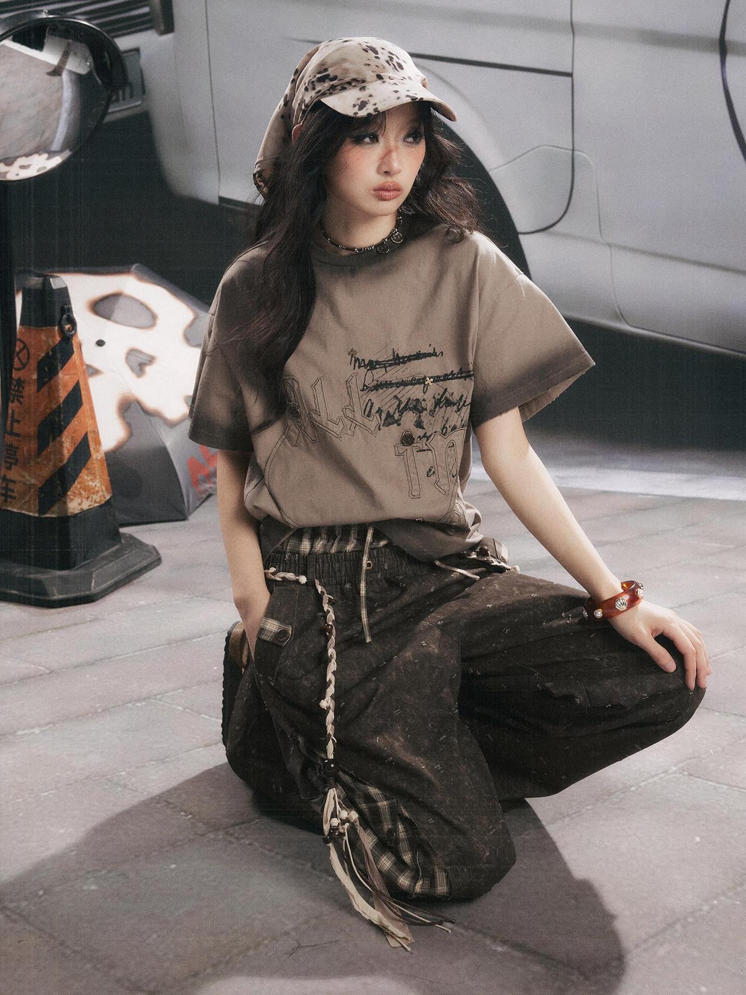 ALL iN plan Khaki Loose Crewneck Bow Letter Print Women&