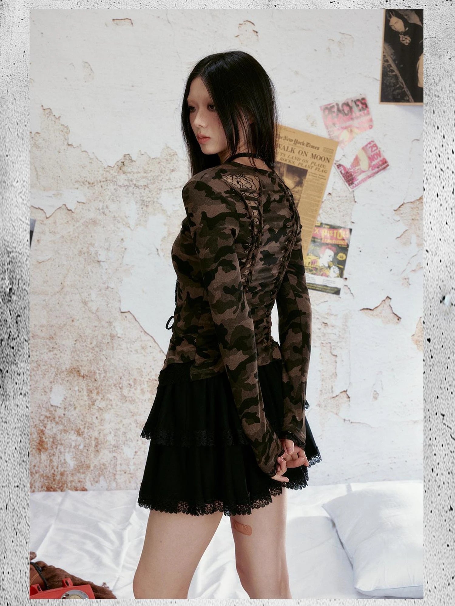 Lace Back Slimming Layered Top