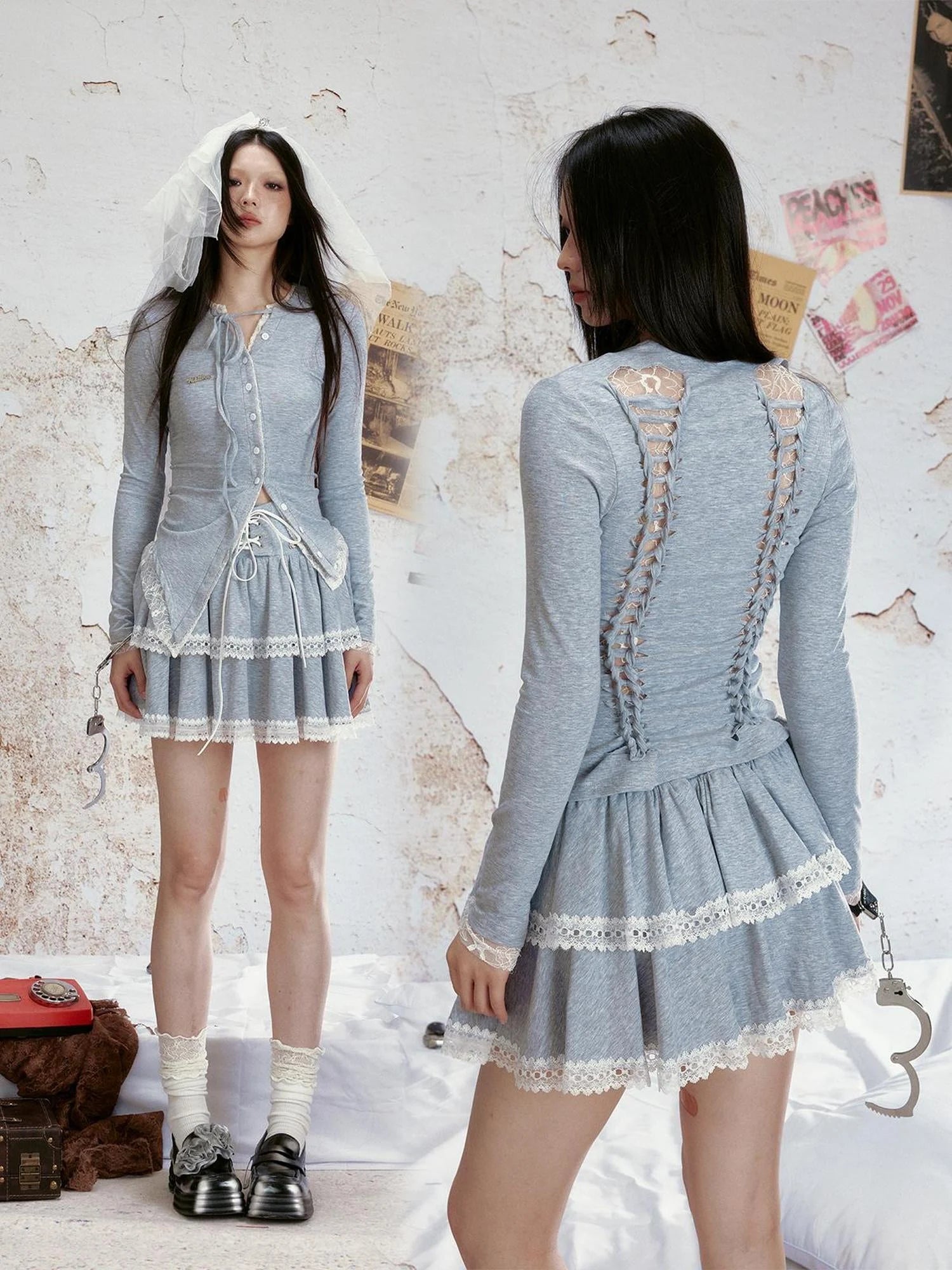 Lace Back Slimming Top With Detachable Layer