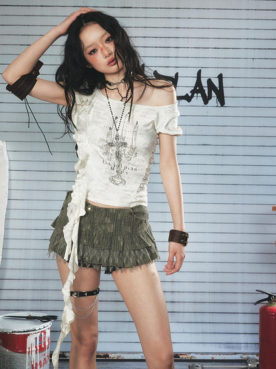 ALL iN plan Low Rise Layered Lace Short Skirt In Green