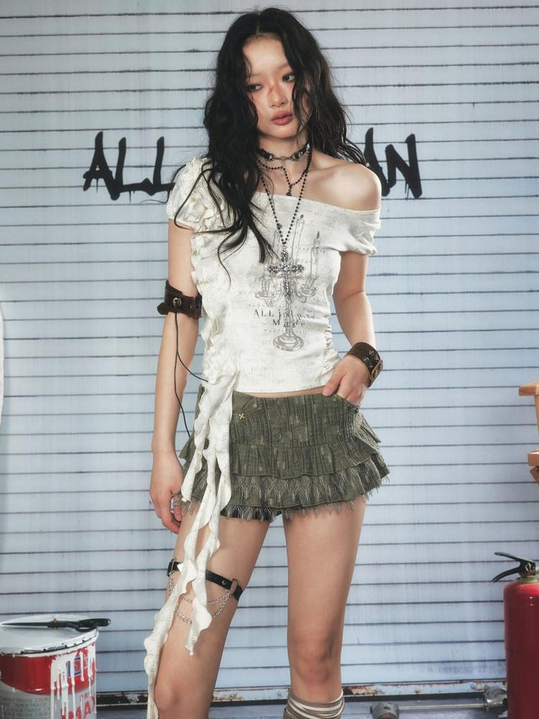 ALL iN plan Moisture Wicking Street Slim Fit Cross Print Women White Short Sleeve T-Shirts