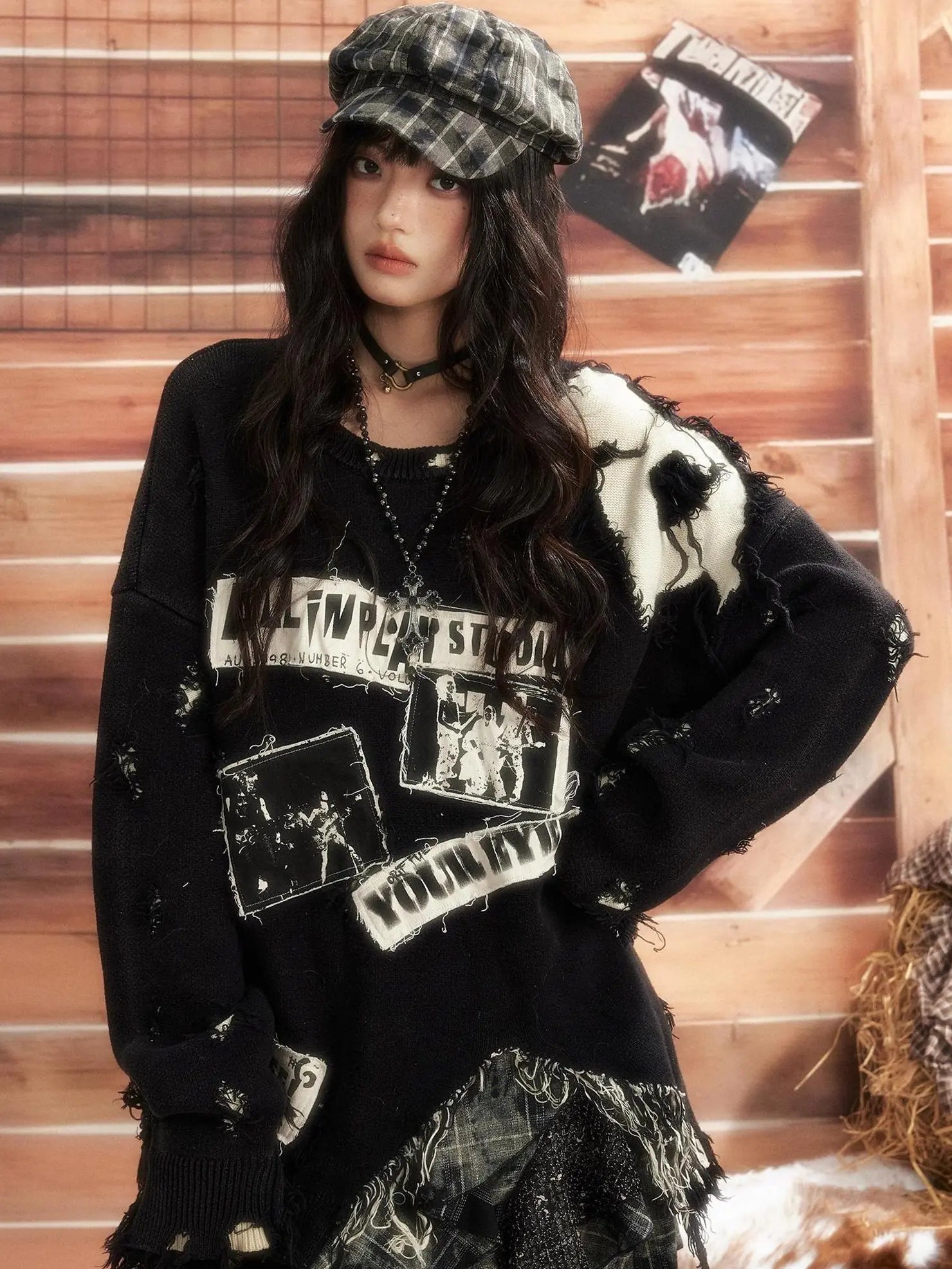 ALL iN plan Moonlight Hunter Distressed Patchwork Sweater V-neck T-shirt Long Sleeve Sweater