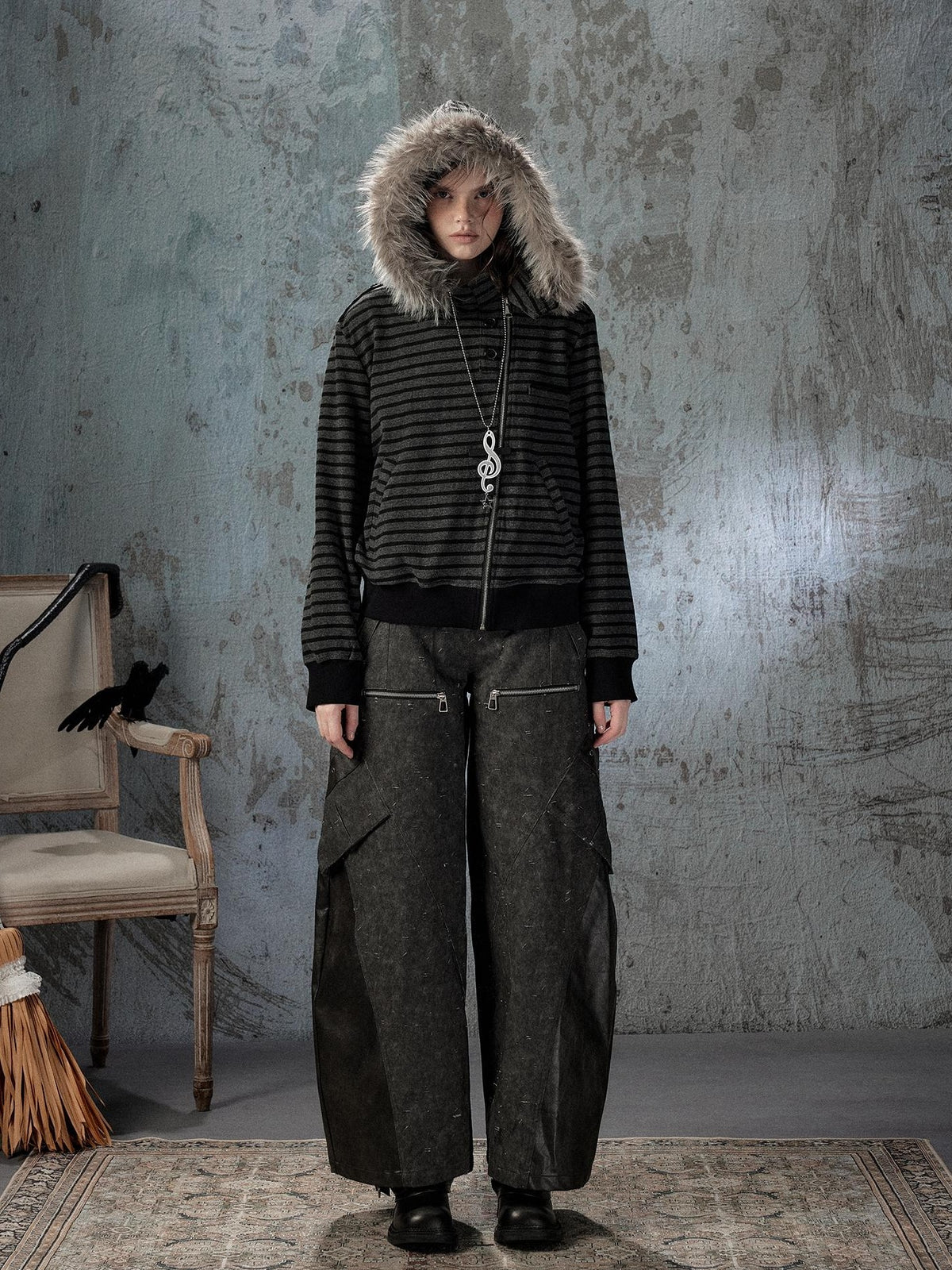 ALL iN plan Striped Faux Fur Collar Loose Fit Women&