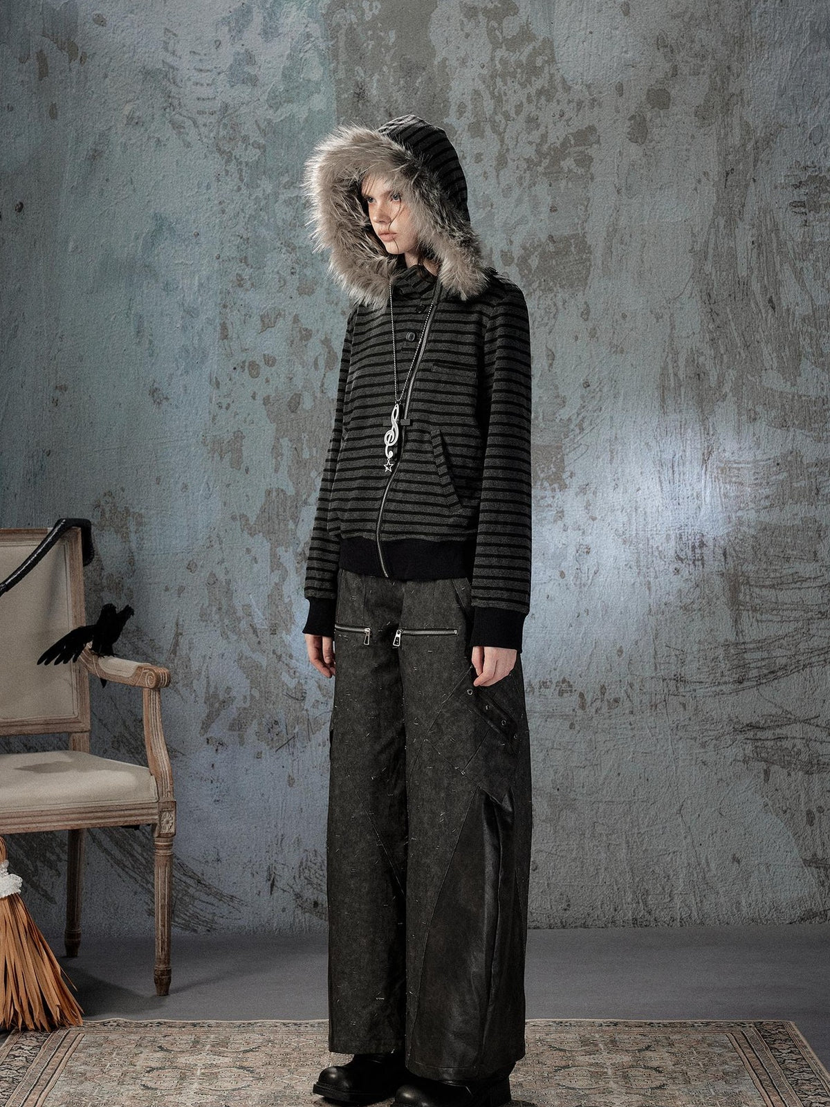 ALL iN plan Striped Faux Fur Collar Loose Fit Women&