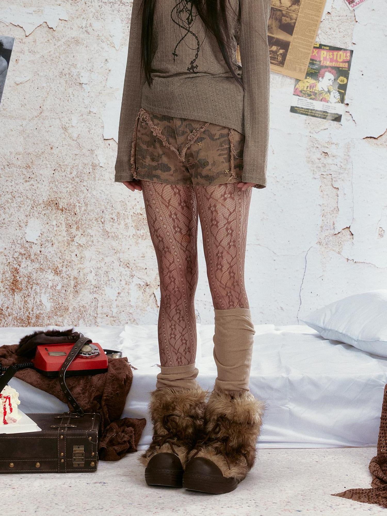 ALL iN plan Vintage Distressed Camo Denim Shorts