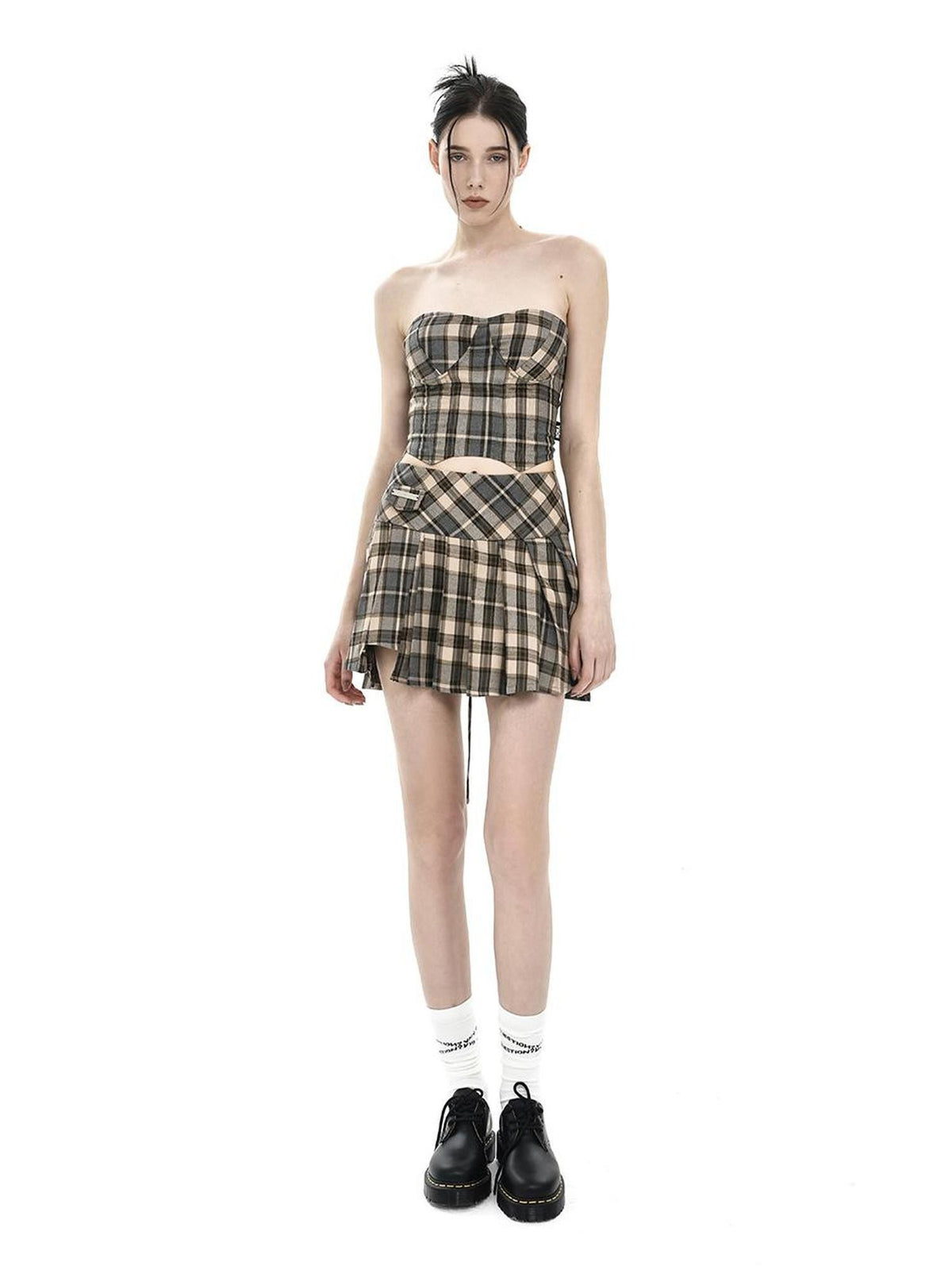 Beige Check Herringbone Cropped Short Women&