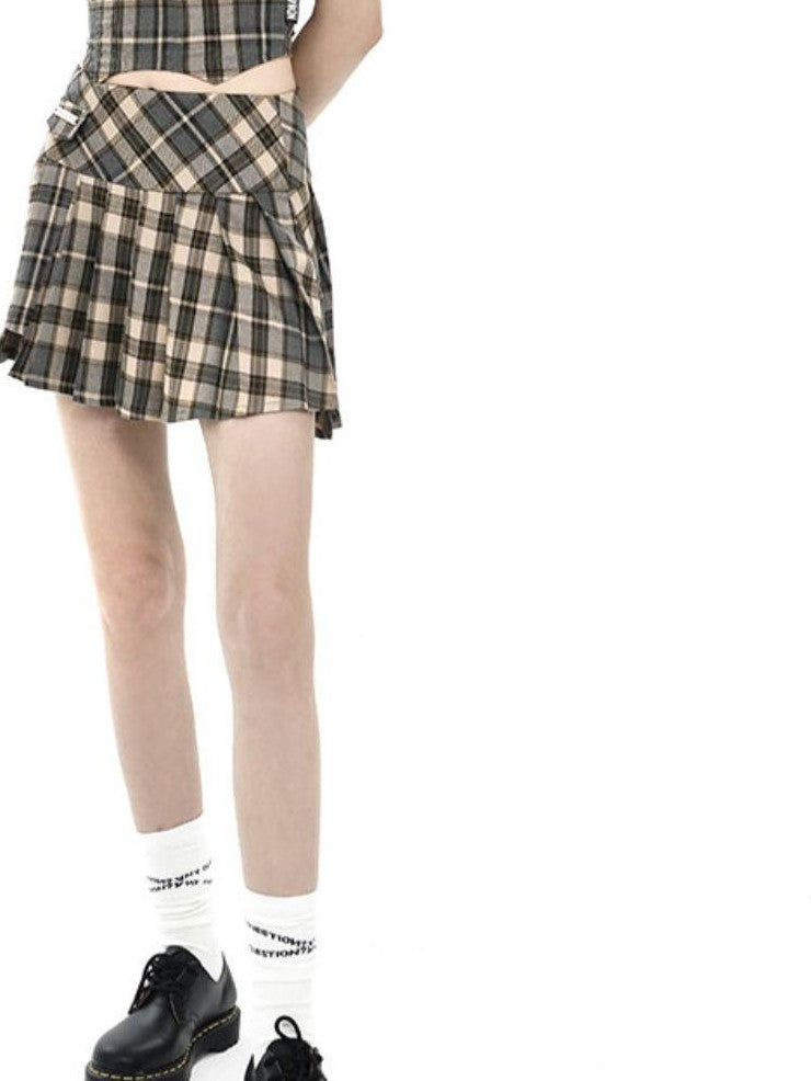 Beige Check Herringbone Cropped Short Women&