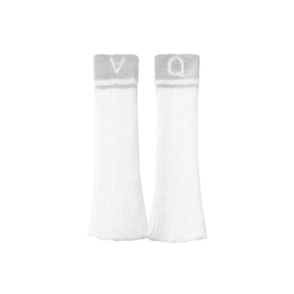 ANYQUESTION_Black_And_White_Letter_Jacquard_Plush_Fuzzy_Women&