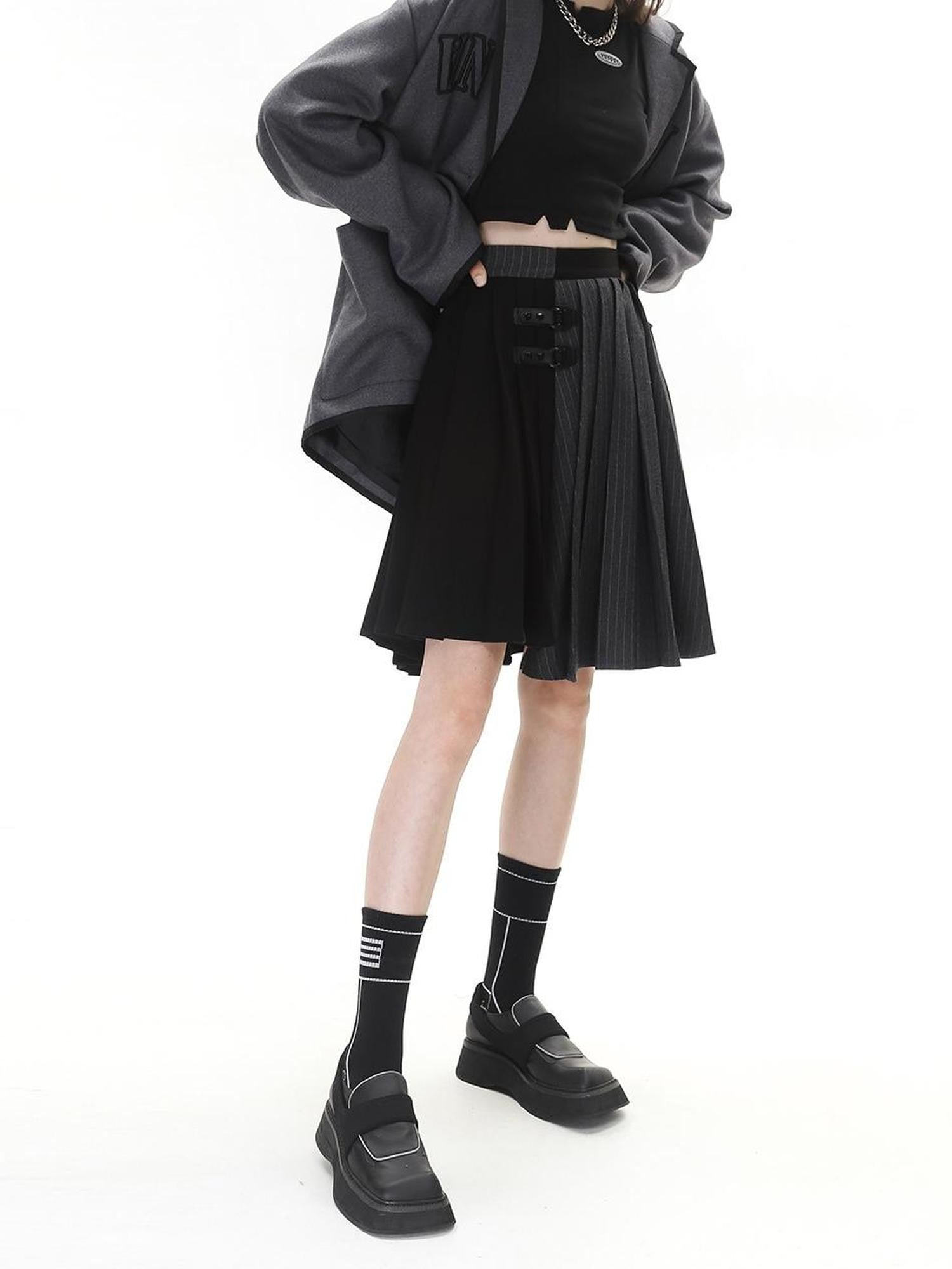 ANYQUESTION Black Grey Colorblock Asymmetric Pleated Women&