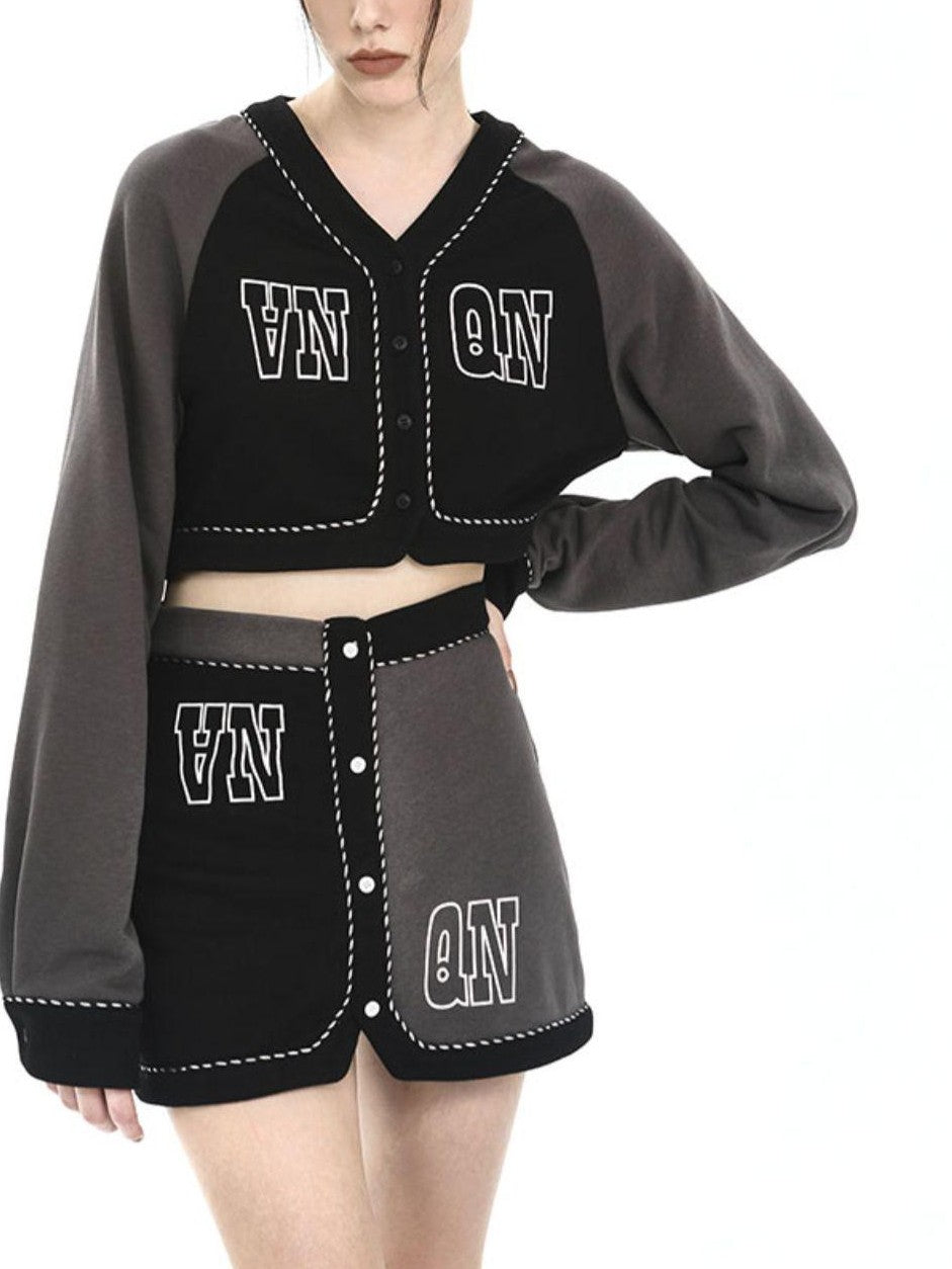 ANYQUESTION Black Grey Print V-neck Button Long Sleeve Women&