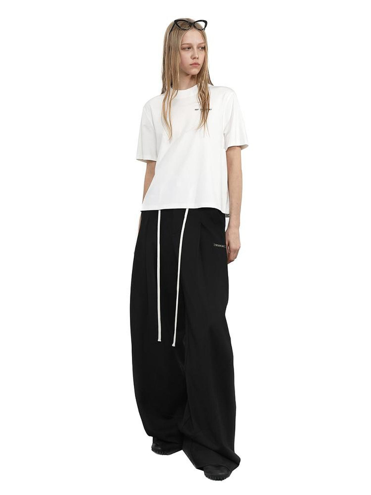 ANYQUESTION Black Letter Logo Print Street Straight Cut Women&