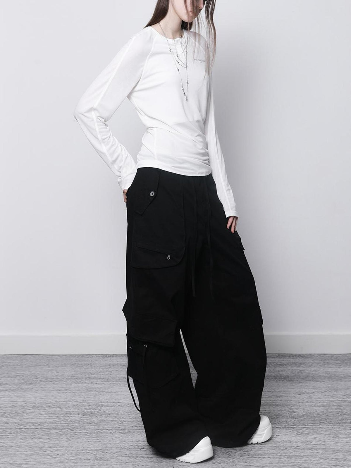 ANYQUESTION Black Low Waist Drawstring Pocket Structure Loose Women&