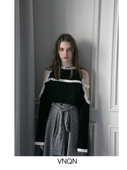 ANYQUESTION_Black_Off_Shoulder_Striped_Loose_Round_Neck_Women&