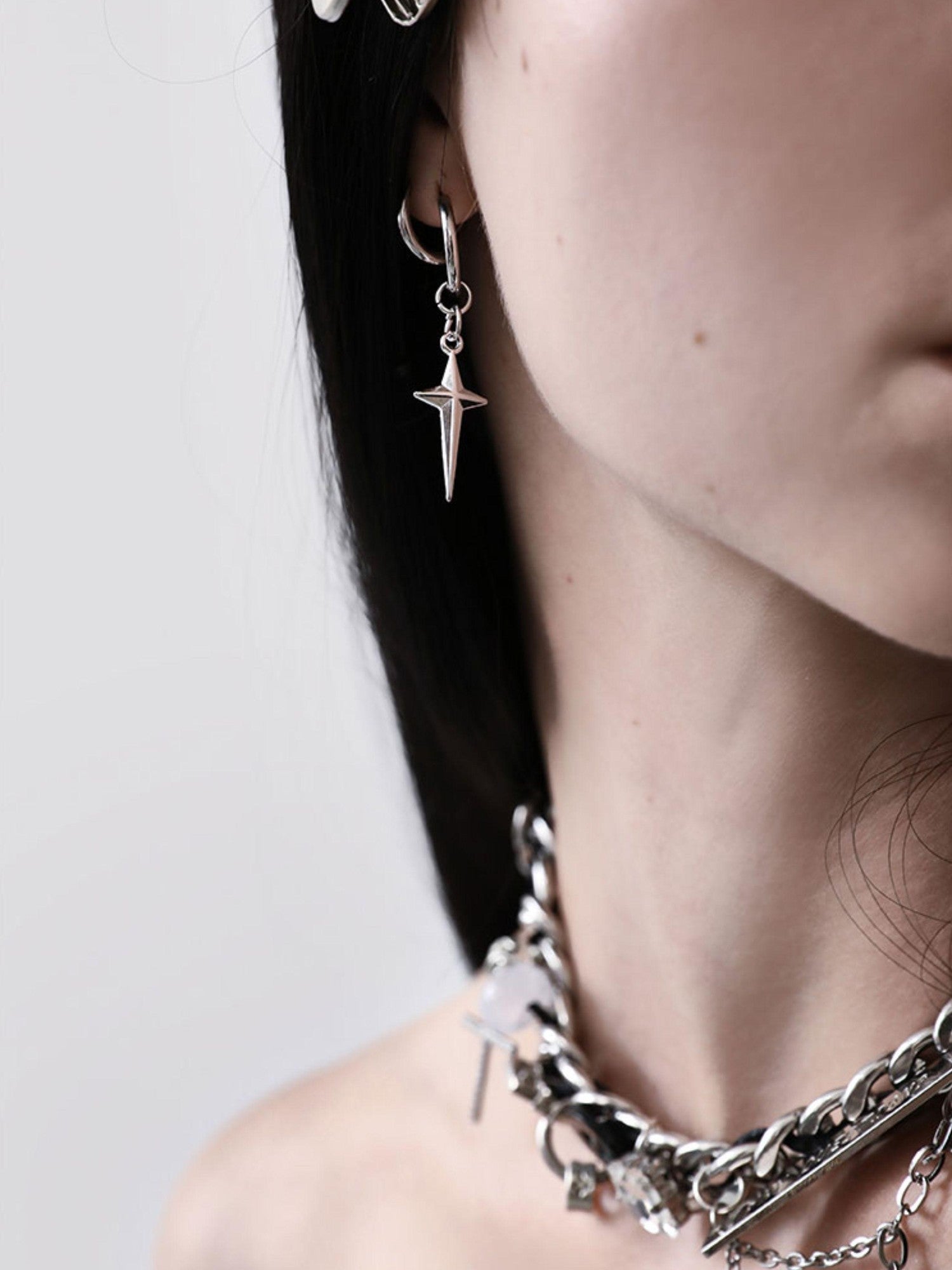 ANYQUESTION Black Silver Chain Hoop Link Women&