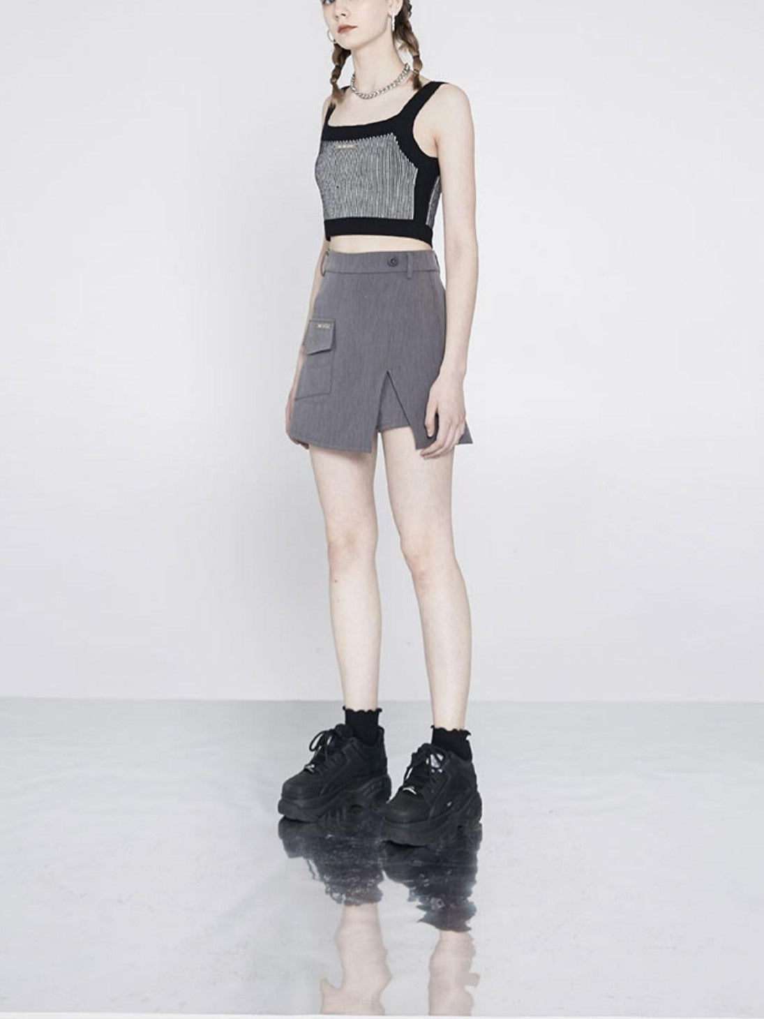 ANYQUESTION Black Striped Jacquard Square Neck Women&