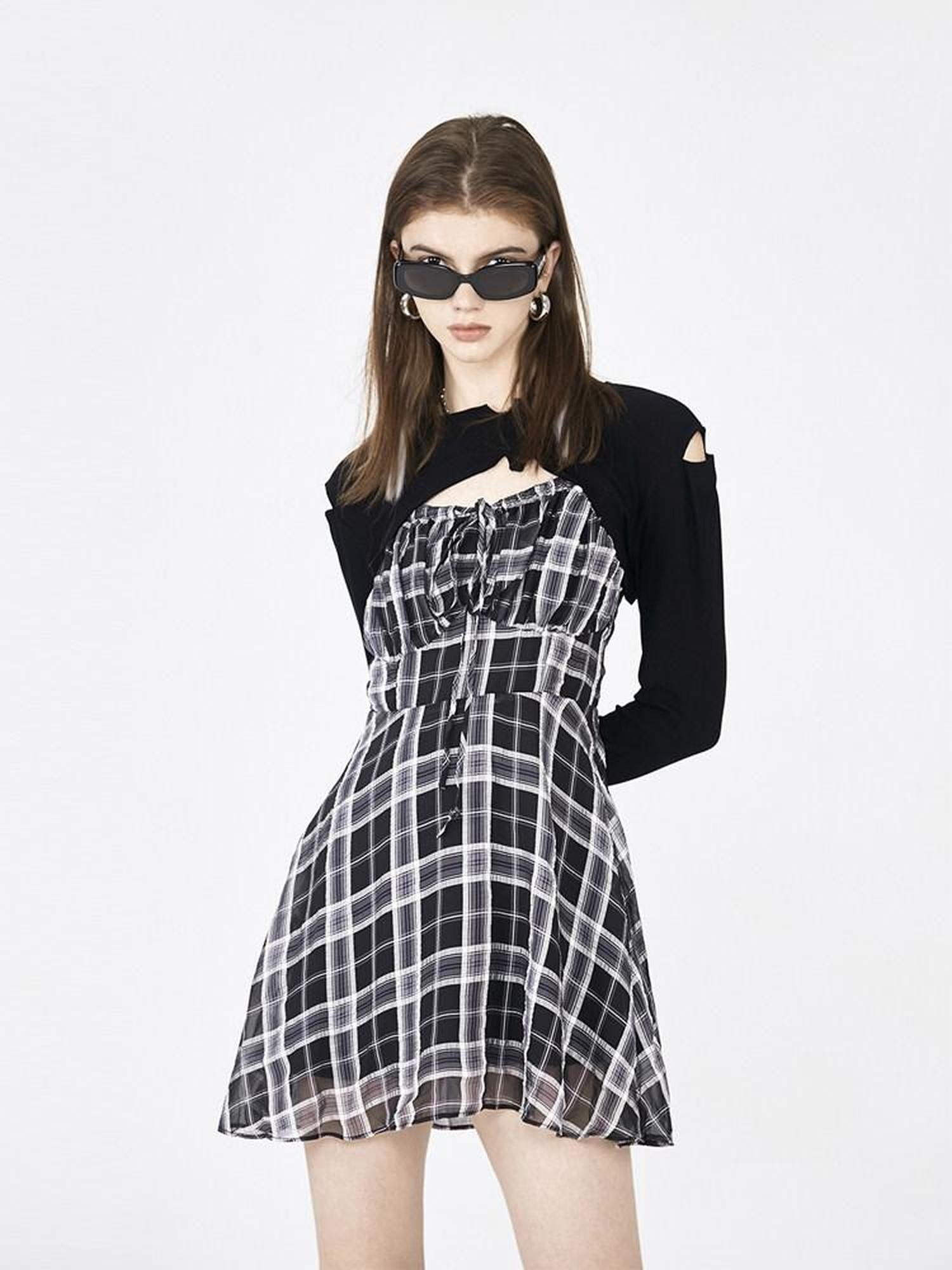 ANYQUESTION Black White Cropped Angled Hem Street Round Neck Women&