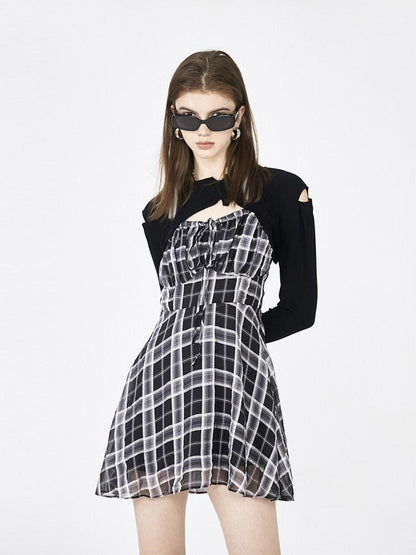 ANYQUESTION Black White Cropped Angled Hem Street Round Neck Women&