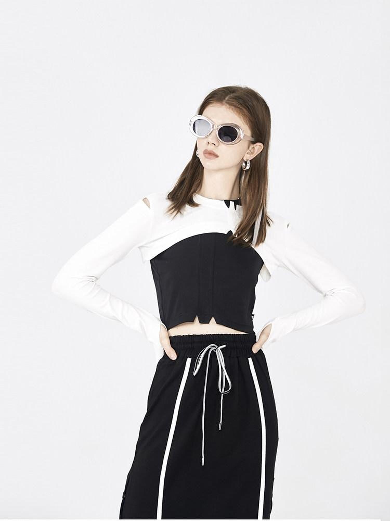 ANYQUESTION Black White Cropped Angled Hem Street Round Neck Women&