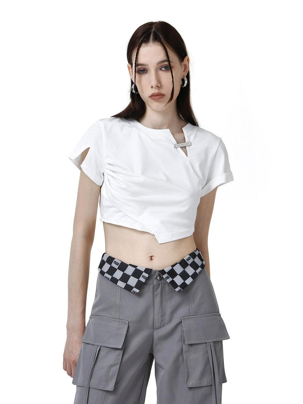ANYQUESTION Black White Cut Edge Silver Tag Pleated Ruched Waist Women&
