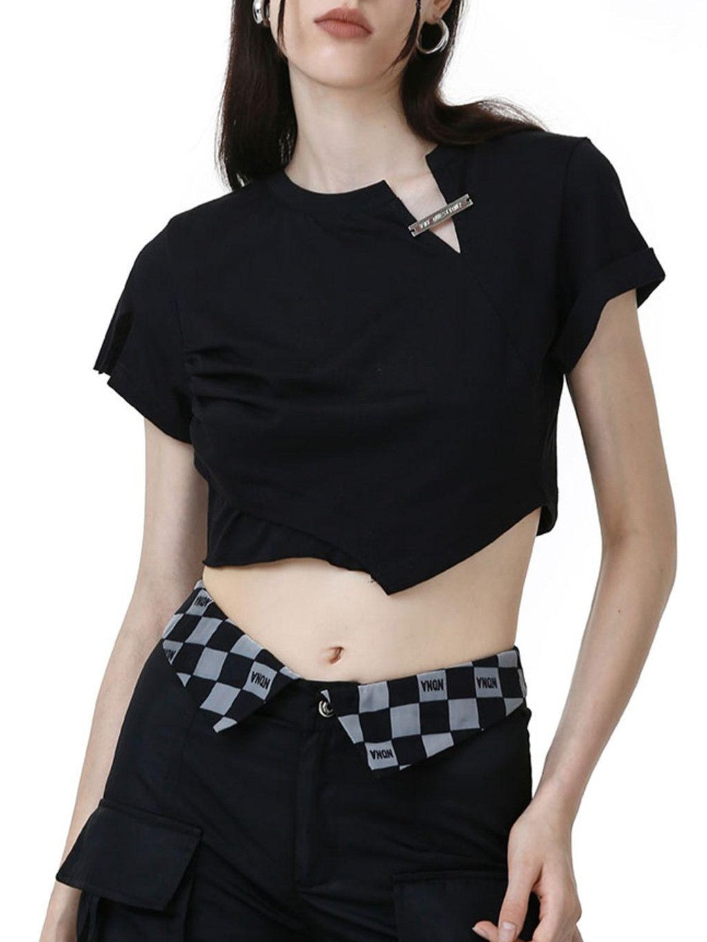ANYQUESTION Black White Cut Edge Silver Tag Pleated Ruched Waist Women&