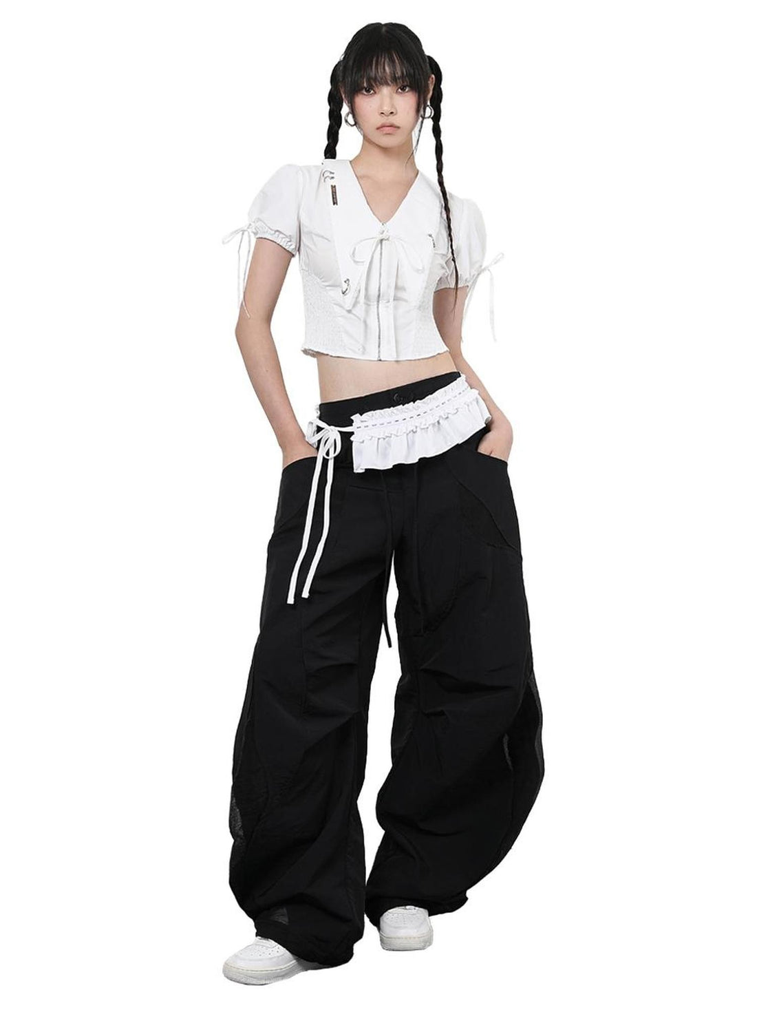 ANYQUESTION Black White Deconstructed Mesh Cargo Women&