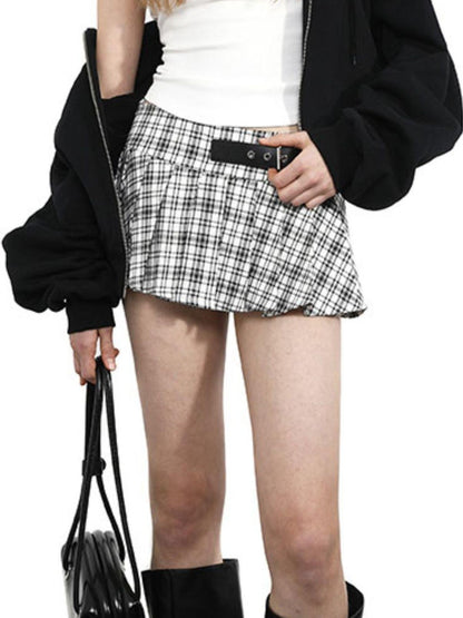 ANYQUESTION Black White Leather Buckle Low Waist Plaid Pleated Women&