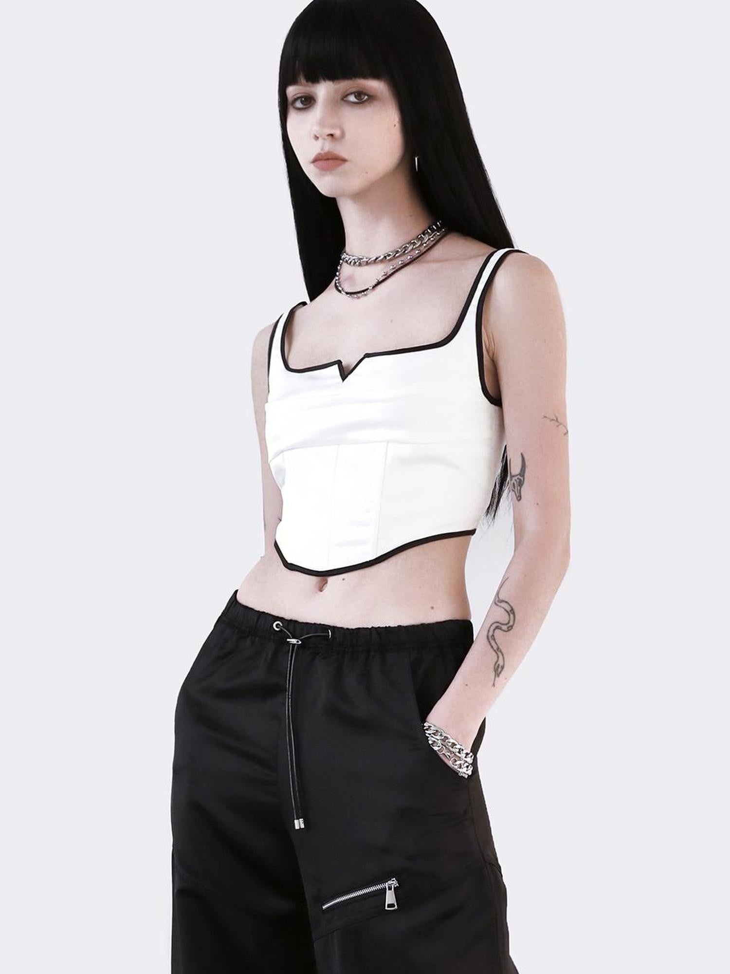 ANYQUESTION Black White Piped Straight Neck Boned Women&