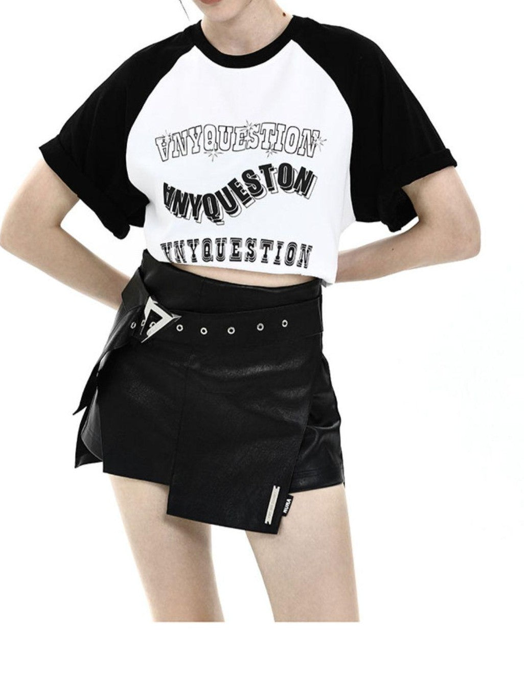 ANYQUESTION Black White Vintage Letter Print Raglan Loose Women&