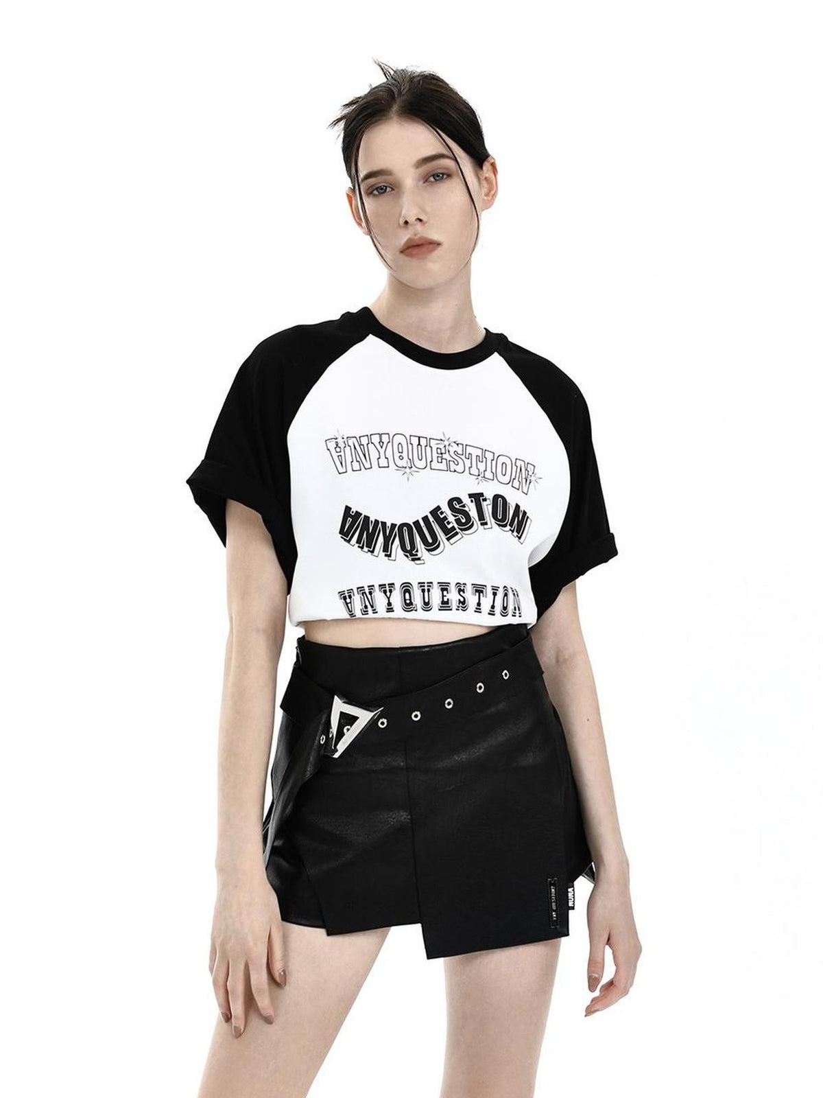 ANYQUESTION Black White Vintage Letter Print Raglan Loose Women&