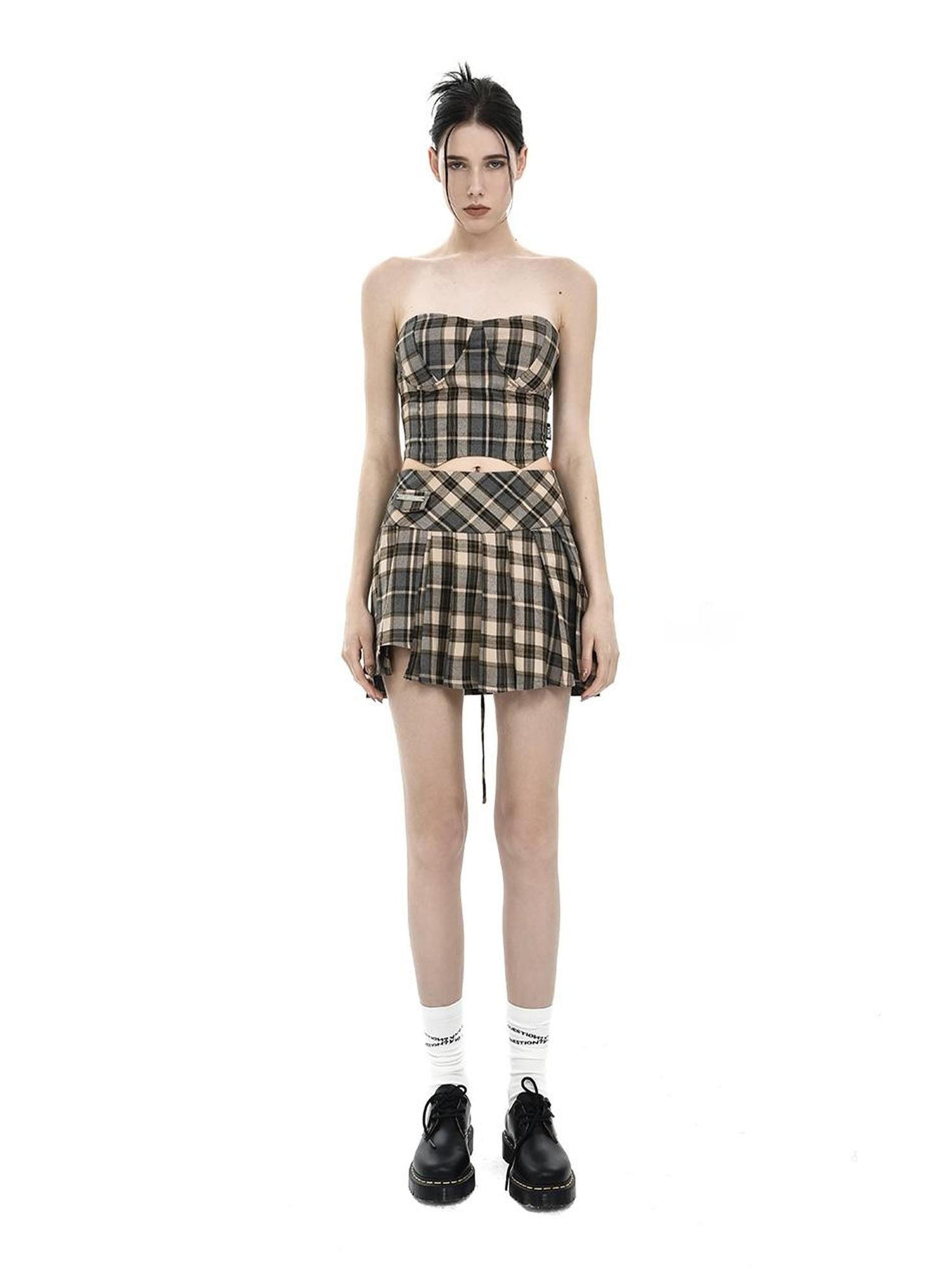ANYQUESTION Camel Check Low Rise Asymmetric Pleated Women&
