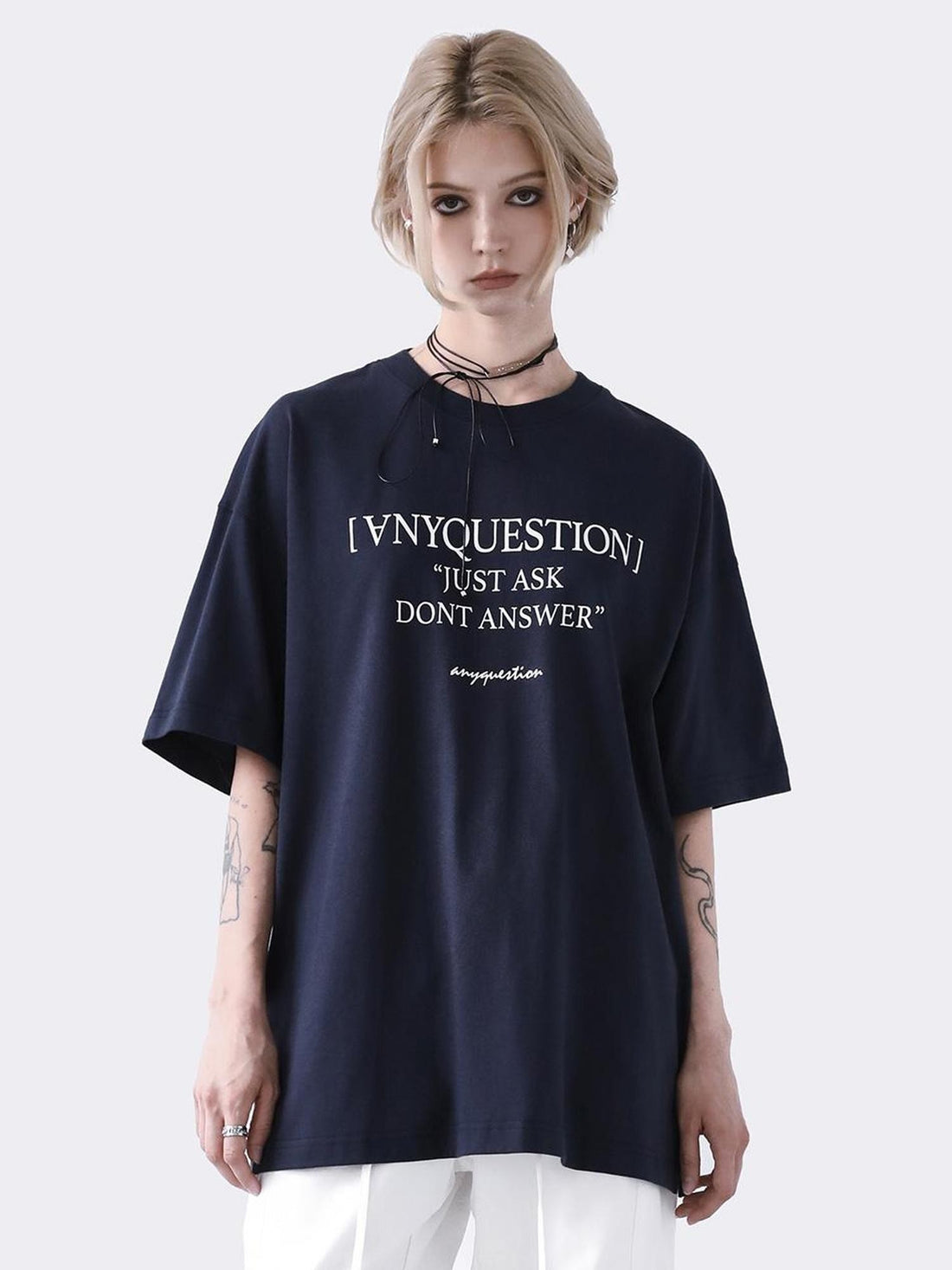 ANYQUESTION Deep Blue Letter Print Drop Shoulder Crewneck Women&