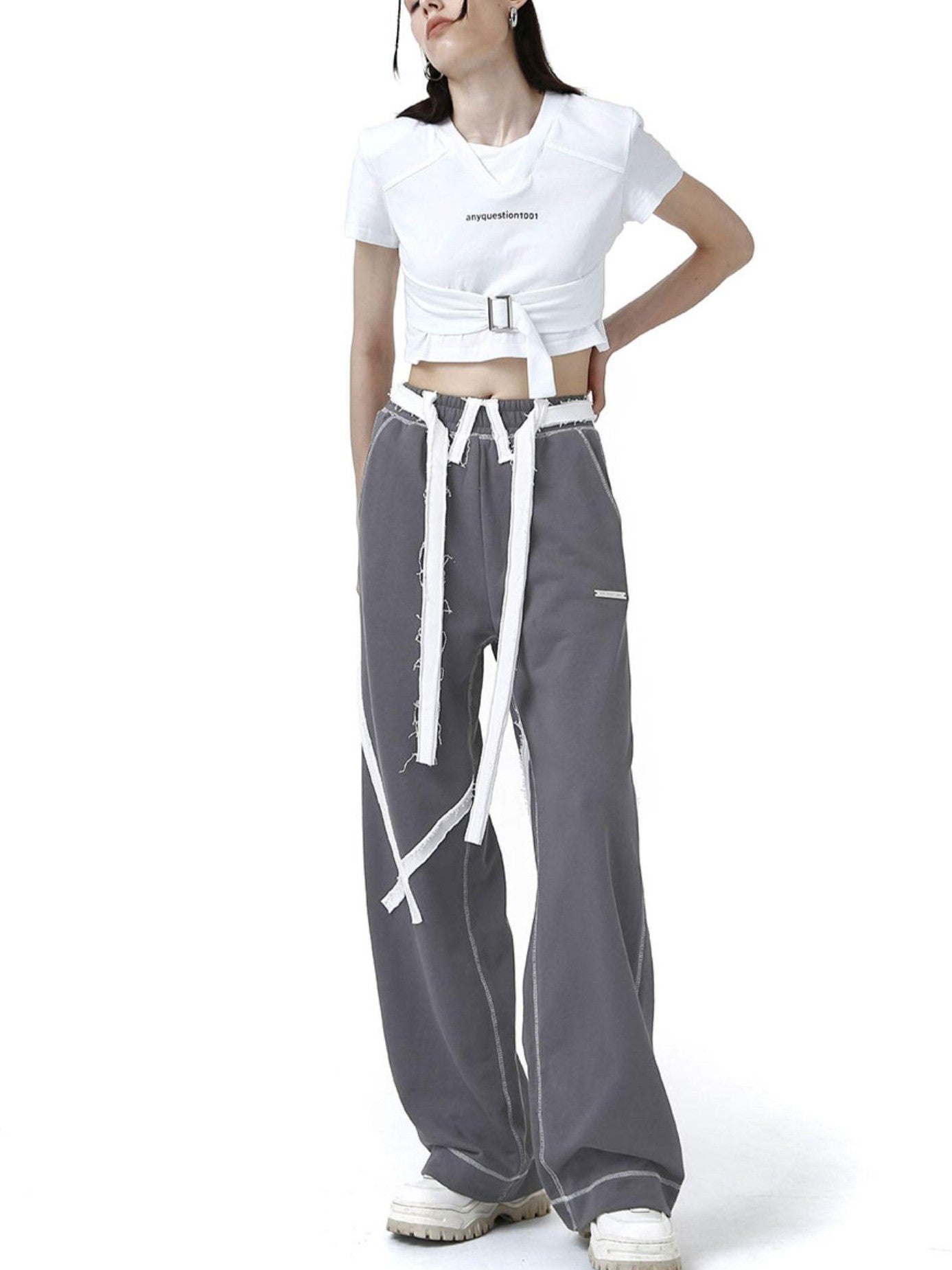ANYQUESTION Deep Gray Tape Stripe White Frayed Topstitch Women&