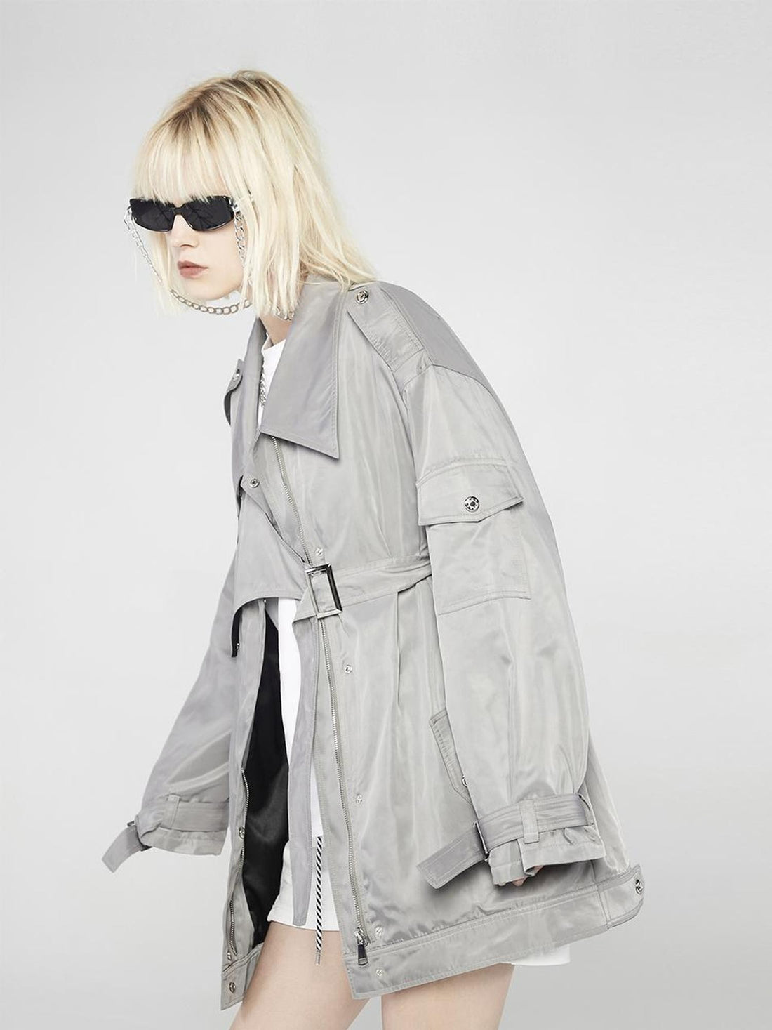 ANYQUESTION Gray Deconstructed Utility Patchwork Midlength Street Women&