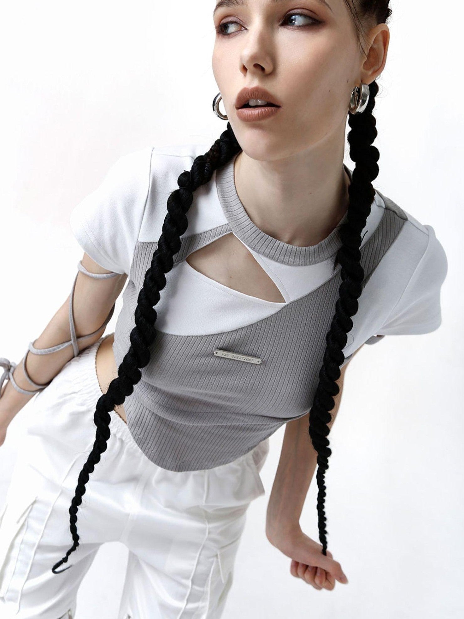 ANYQUESTION Gray White Colorblock Ribbed Cutout Laceup Women&
