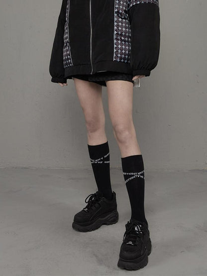 ANYQUESTION Two Tone Black And White Crossed Letter Print Versatile Women&