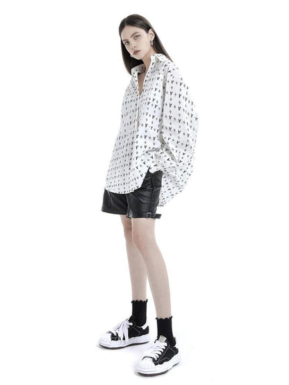 ANYQUESTION White Allover Letter Print Oversized Long Sleeve Casual Women&