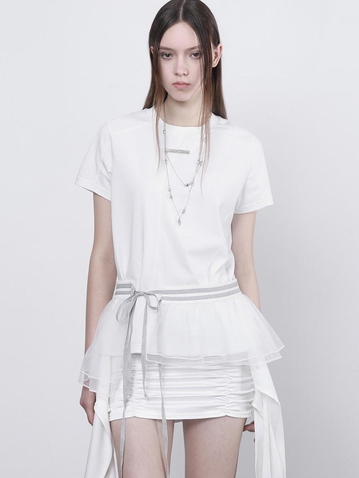 ANYQUESTION White Deconstructed Seamed Shoulder Cutout Women&