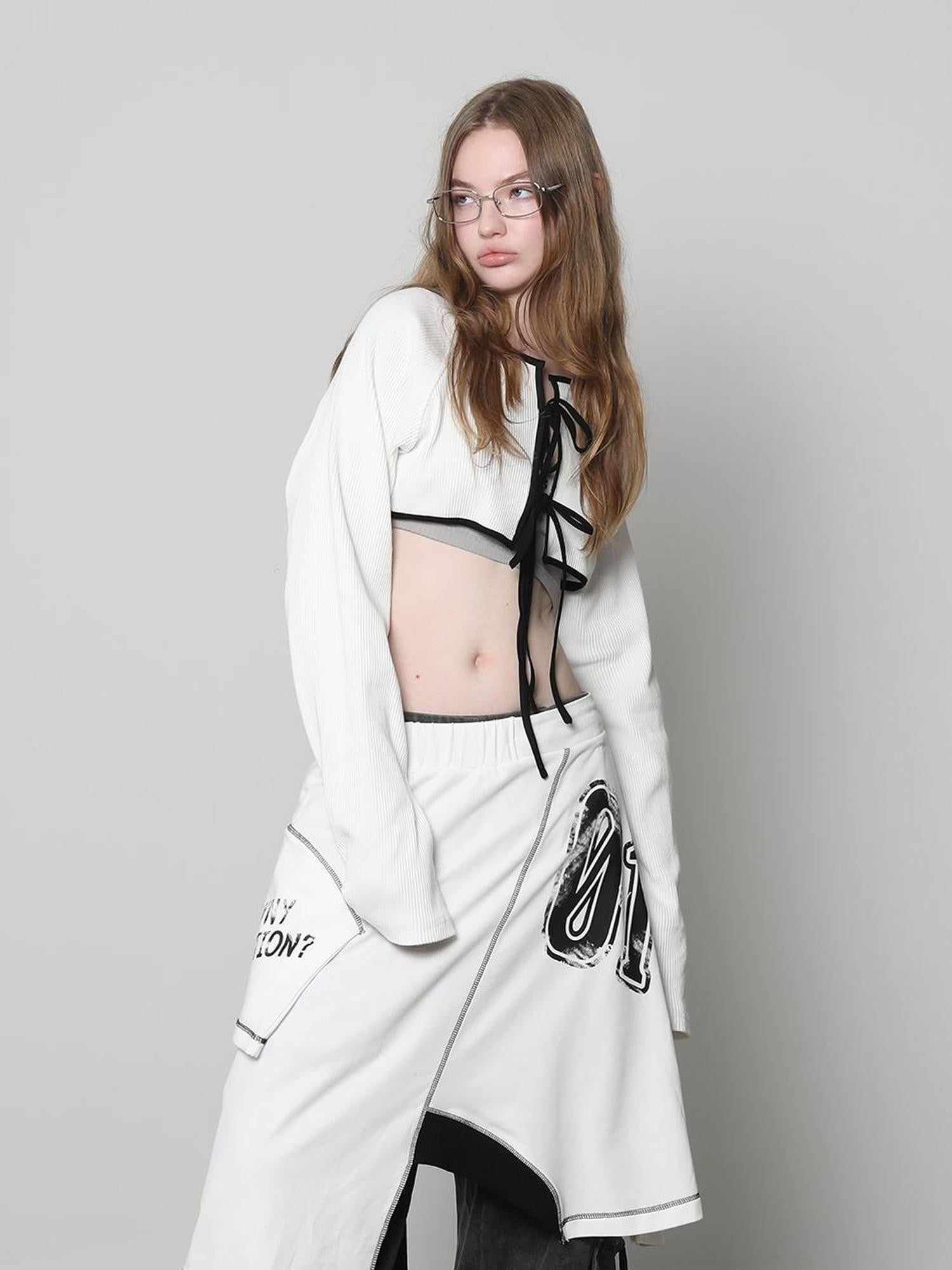 ANYQUESTION White Piped Tie Front Ribbed Raglan Knit Short Women&
