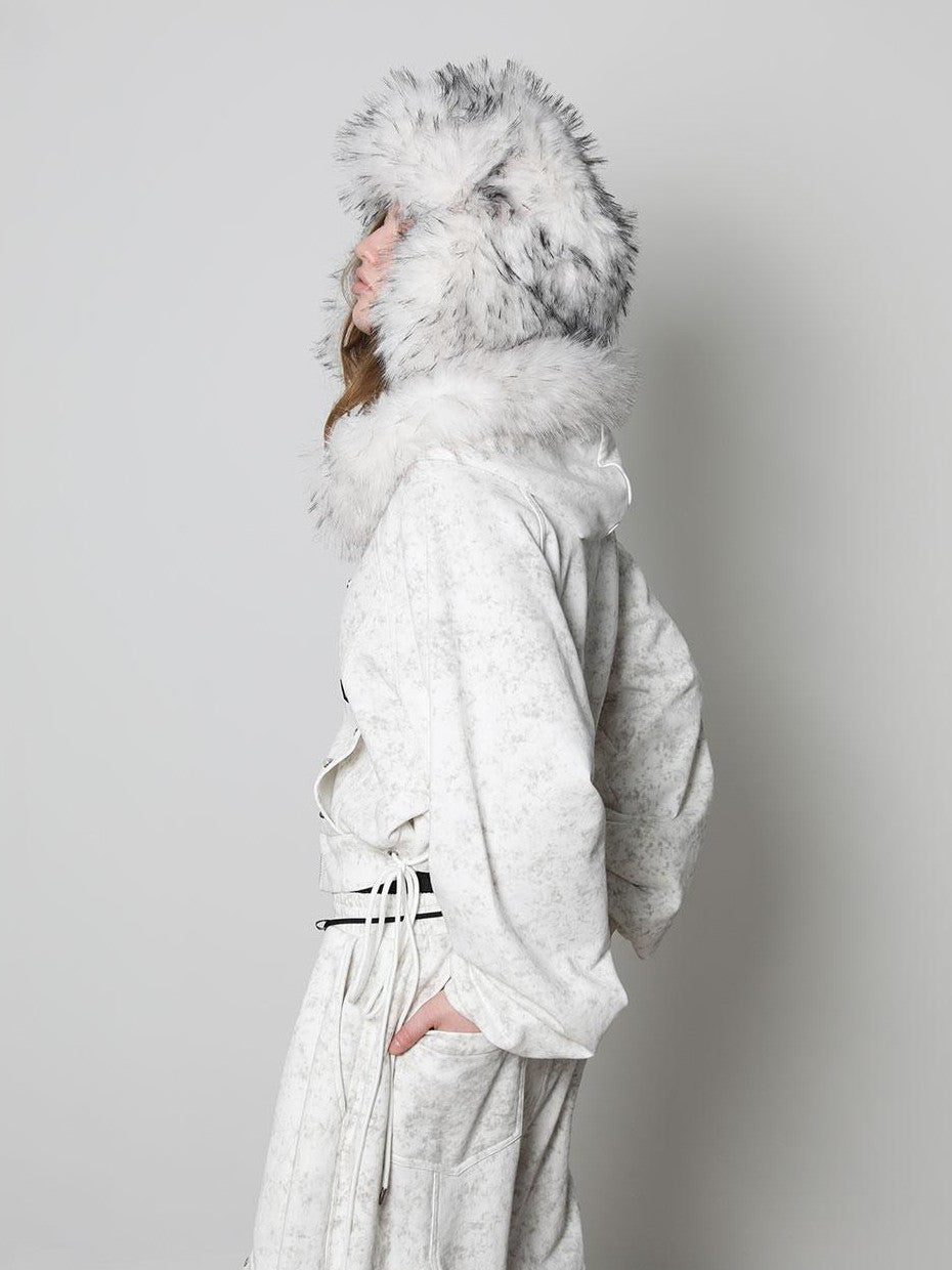 ANYQUESTION White Wax Dye Studded Cropped Detachable Fur Hood Women&