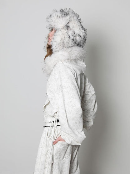 ANYQUESTION White Wax Dye Studded Cropped Detachable Fur Hood Women&
