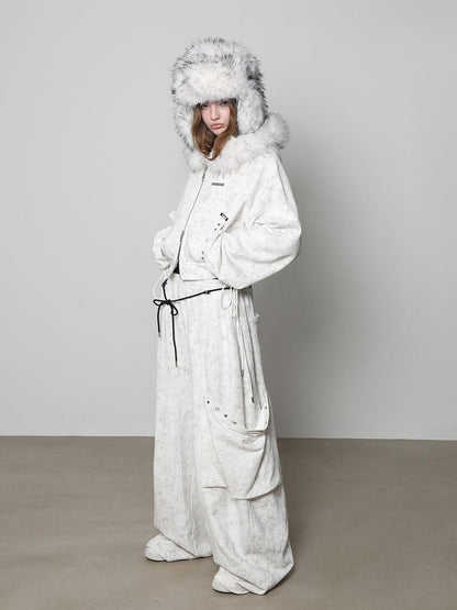 ANYQUESTION White Wax Dye Studded Cropped Detachable Fur Hood Women&