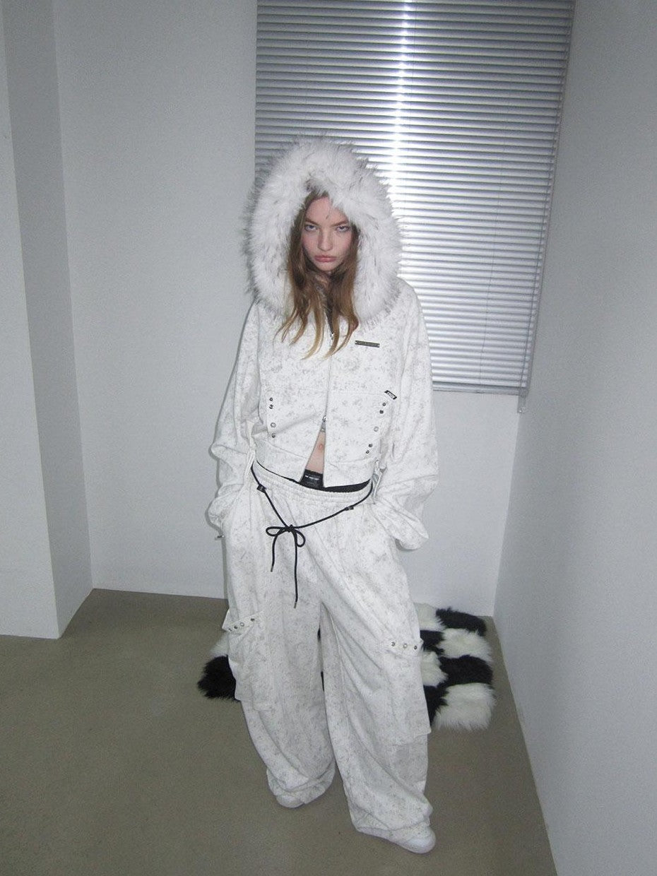 ANYQUESTION White Wax Dye Studded Cropped Detachable Fur Hood Women&